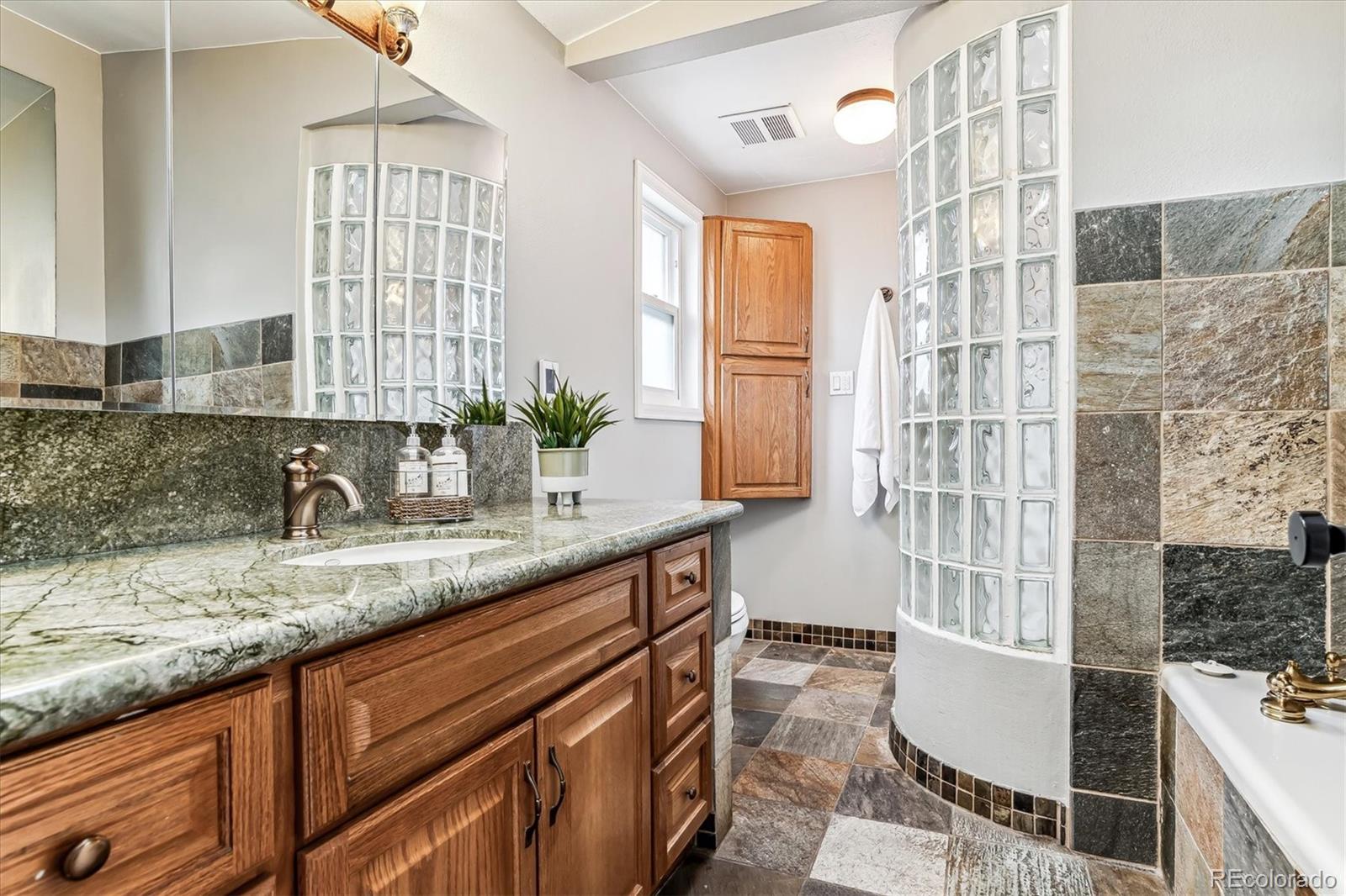 MLS Image #24 for 5721 s kingston way,englewood, Colorado