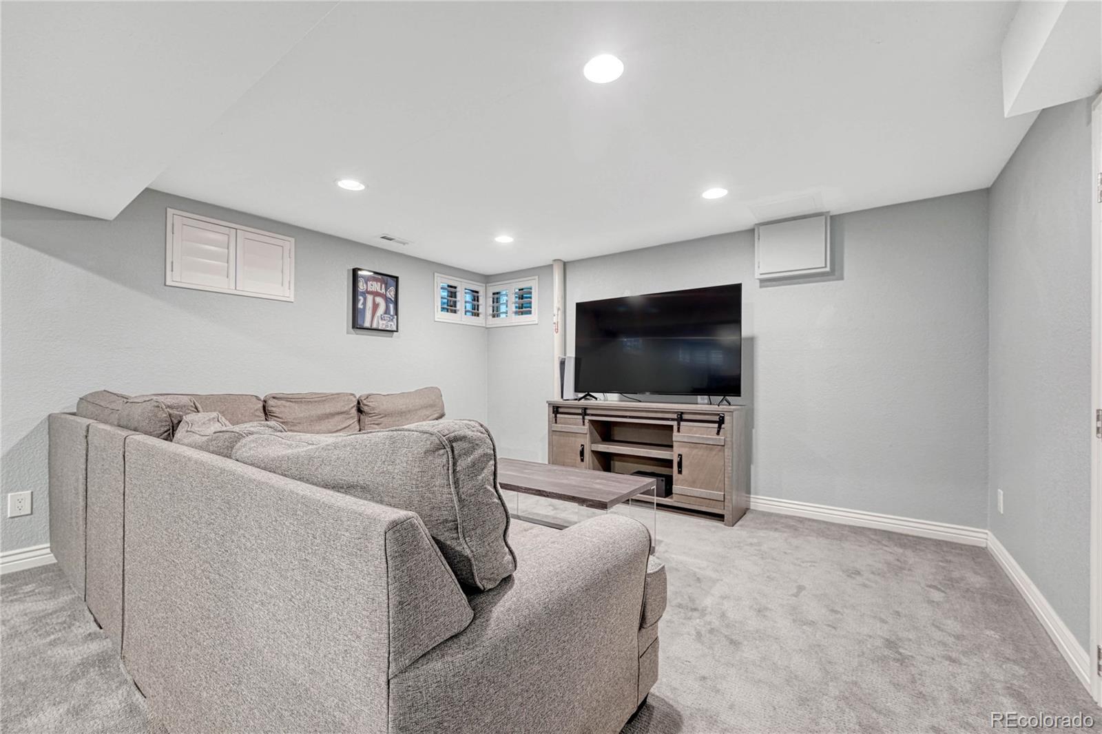 MLS Image #36 for 3620 s hillcrest drive,denver, Colorado