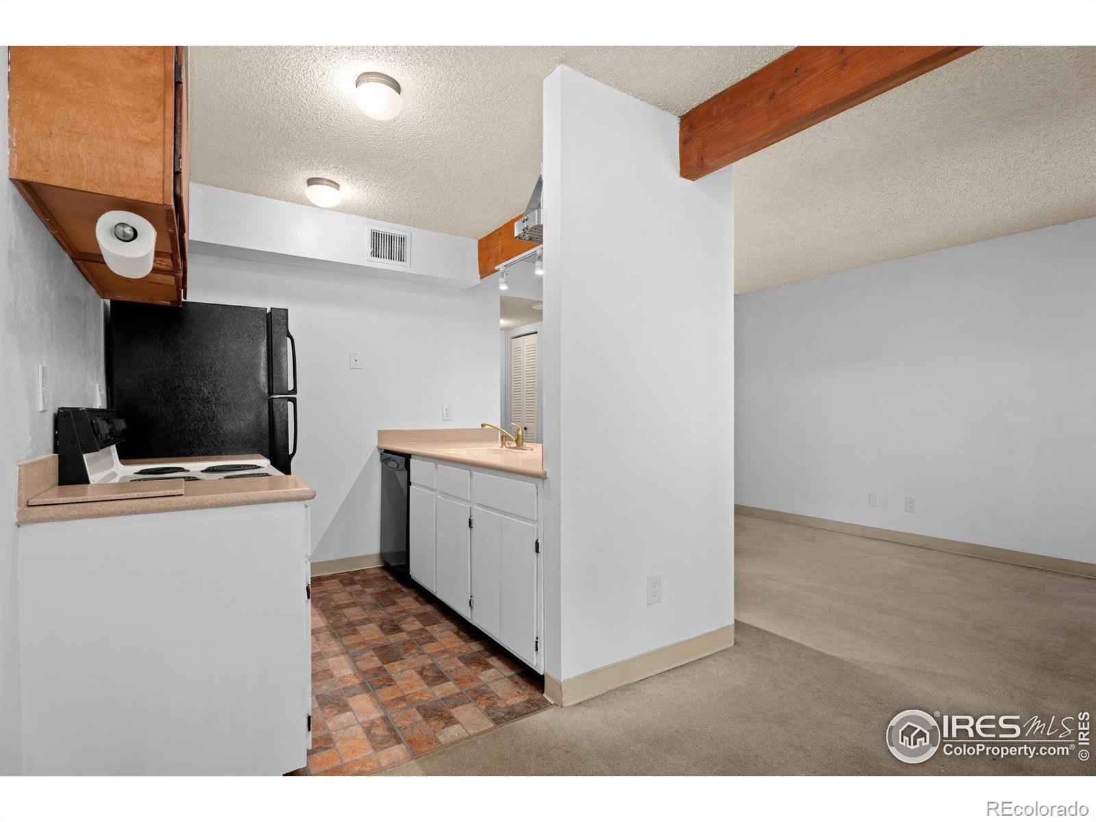 MLS Image #7 for 1705  heatheridge road,fort collins, Colorado