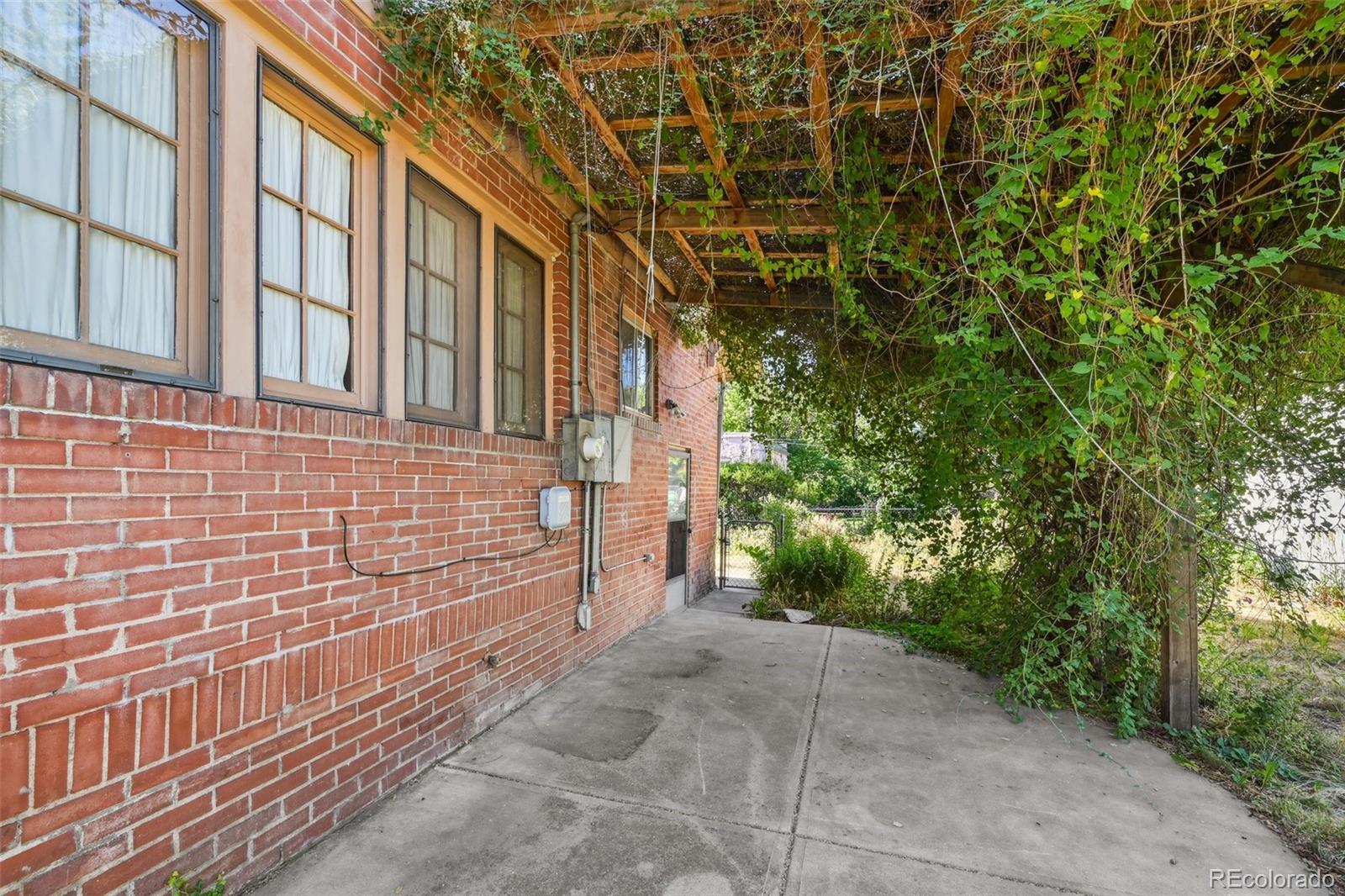 MLS Image #22 for 2415  meade street,denver, Colorado