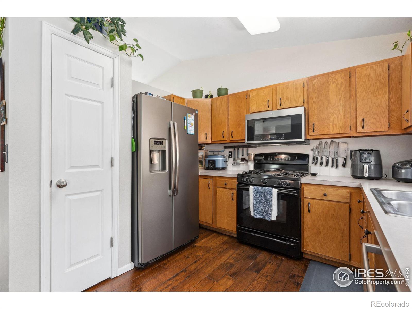 MLS Image #9 for 301 e hawthorne street,milliken, Colorado