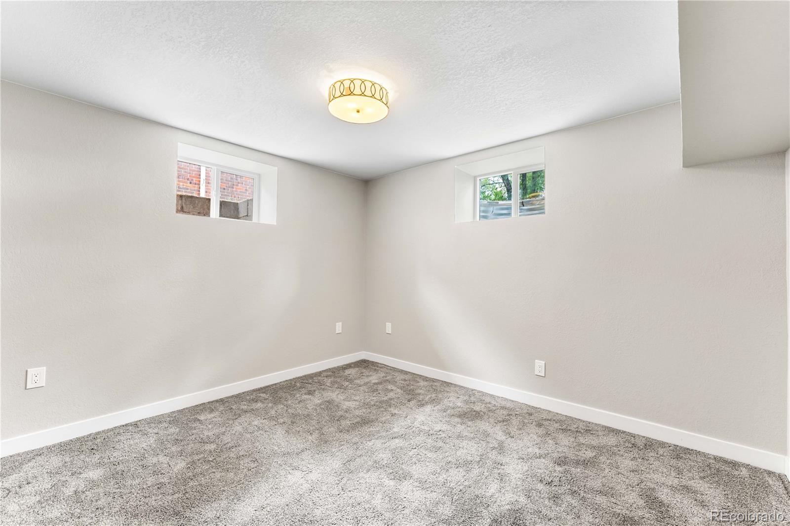 MLS Image #22 for 834 s university boulevard,denver, Colorado