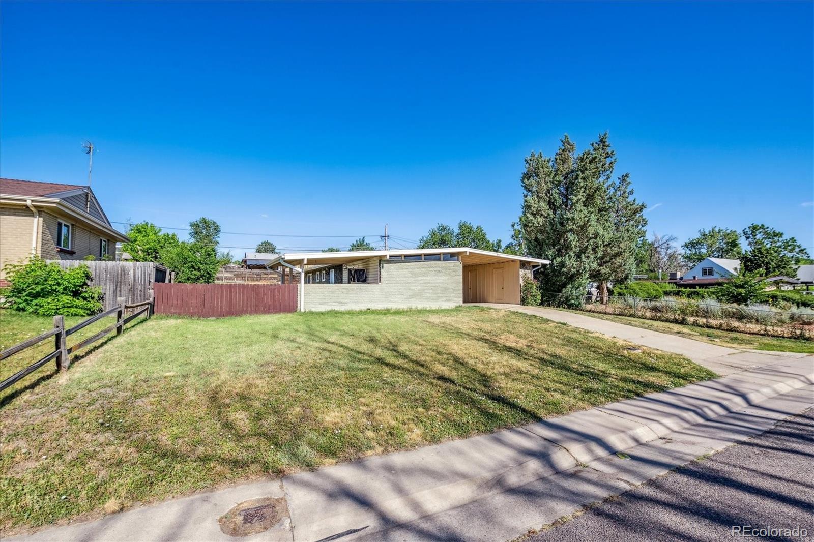 CMA Image for 8550  richard road,Denver, Colorado