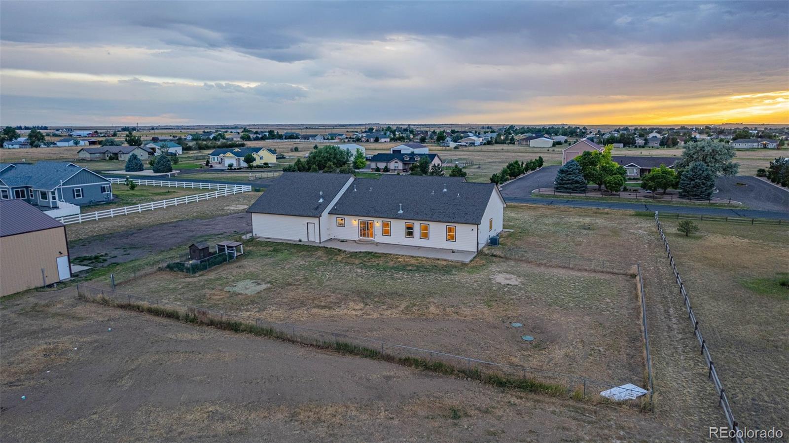 MLS Image #37 for 840  shoshone street,strasburg, Colorado