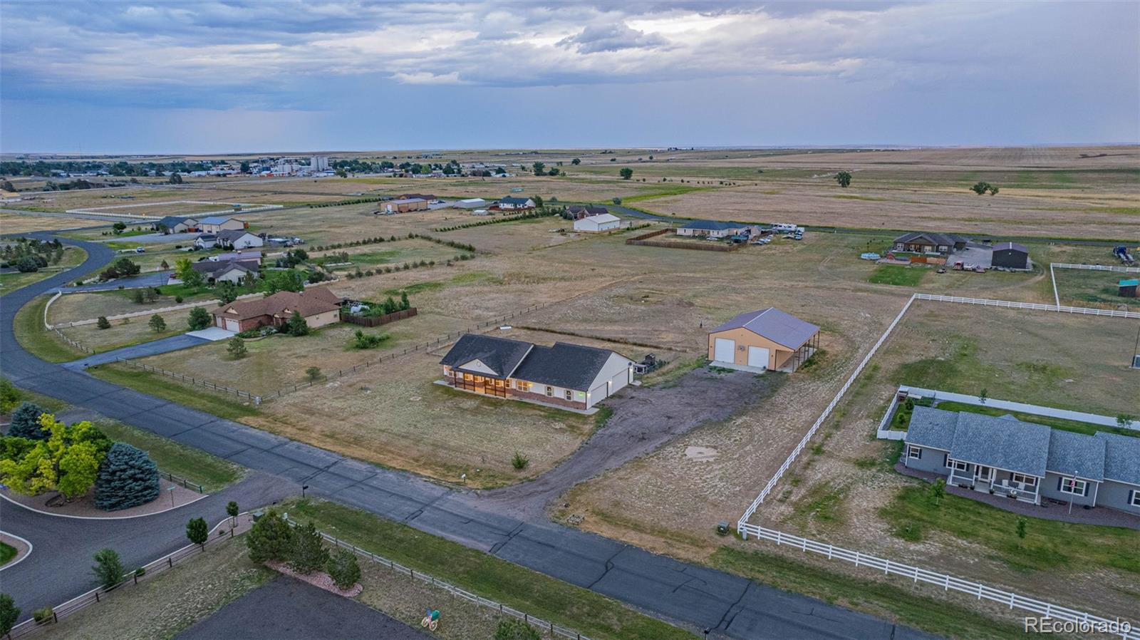 MLS Image #42 for 840  shoshone street,strasburg, Colorado