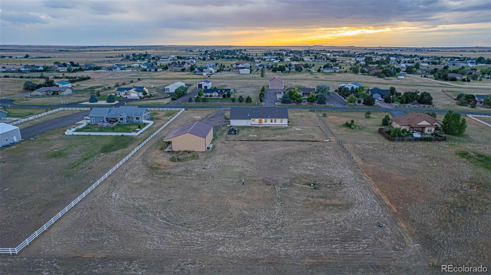 MLS Image #43 for 840  shoshone street,strasburg, Colorado