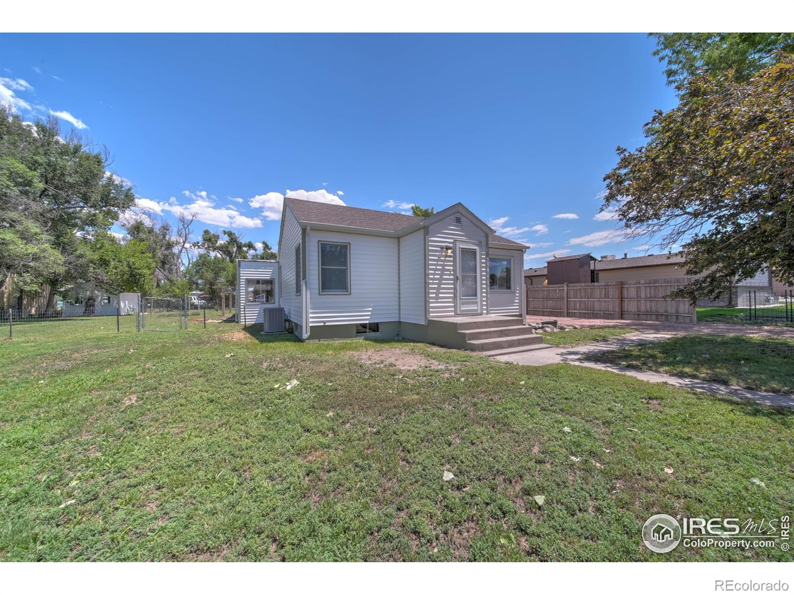 MLS Image #3 for 316  curry street,wiggins, Colorado