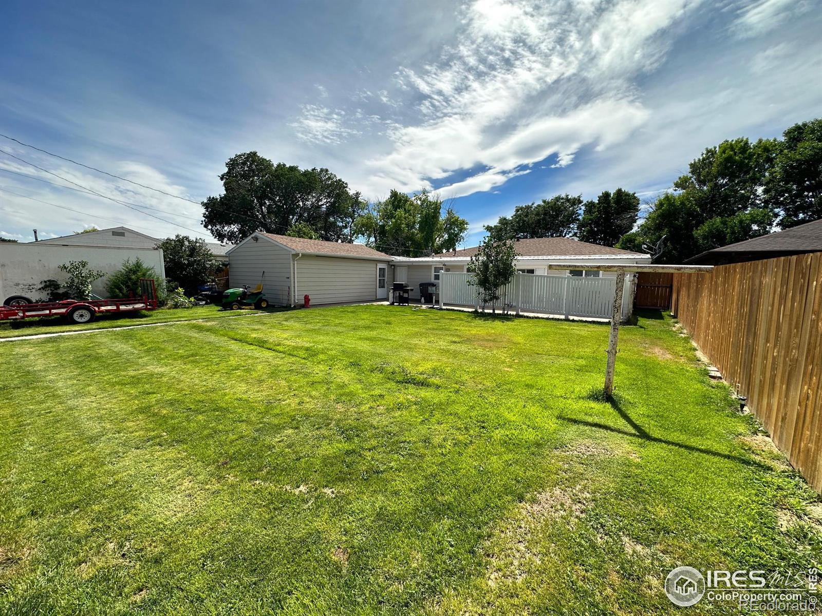 MLS Image #20 for 622  date avenue,akron, Colorado