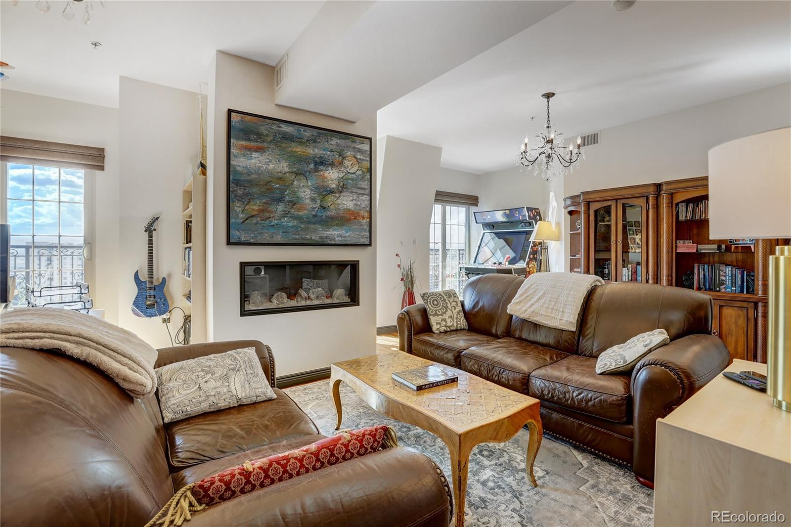 MLS Image #9 for 925 n lincoln street,denver, Colorado