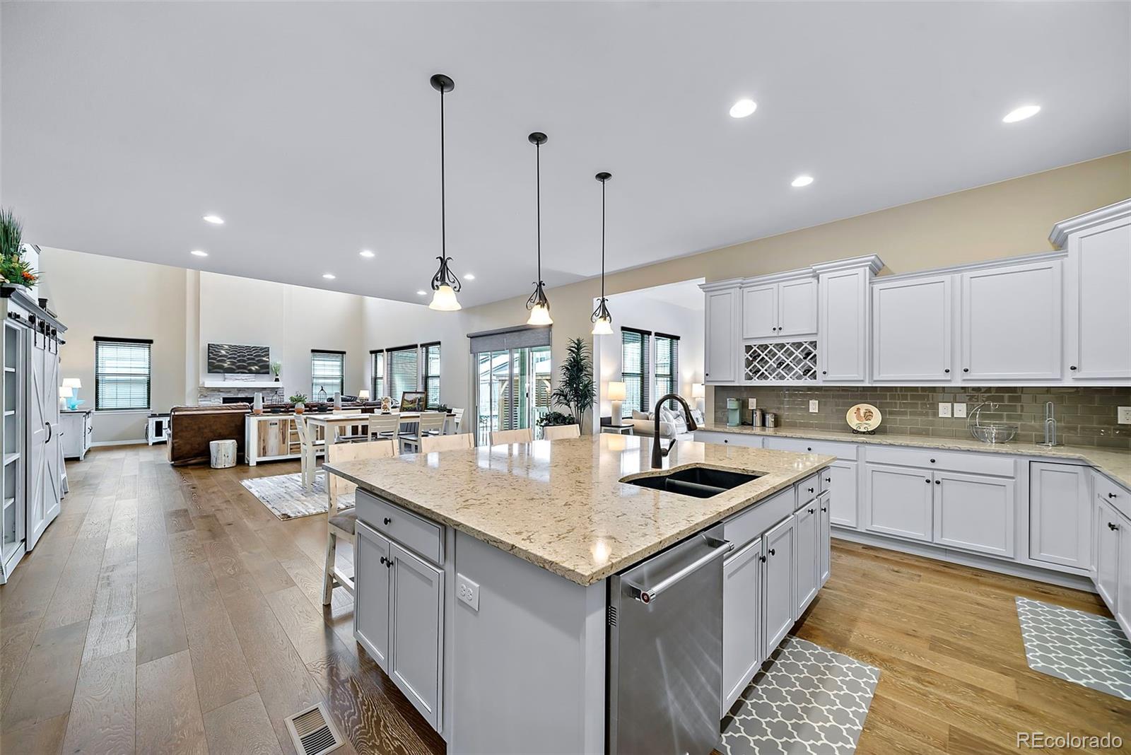 MLS Image #15 for 16016  swan mountain drive,broomfield, Colorado