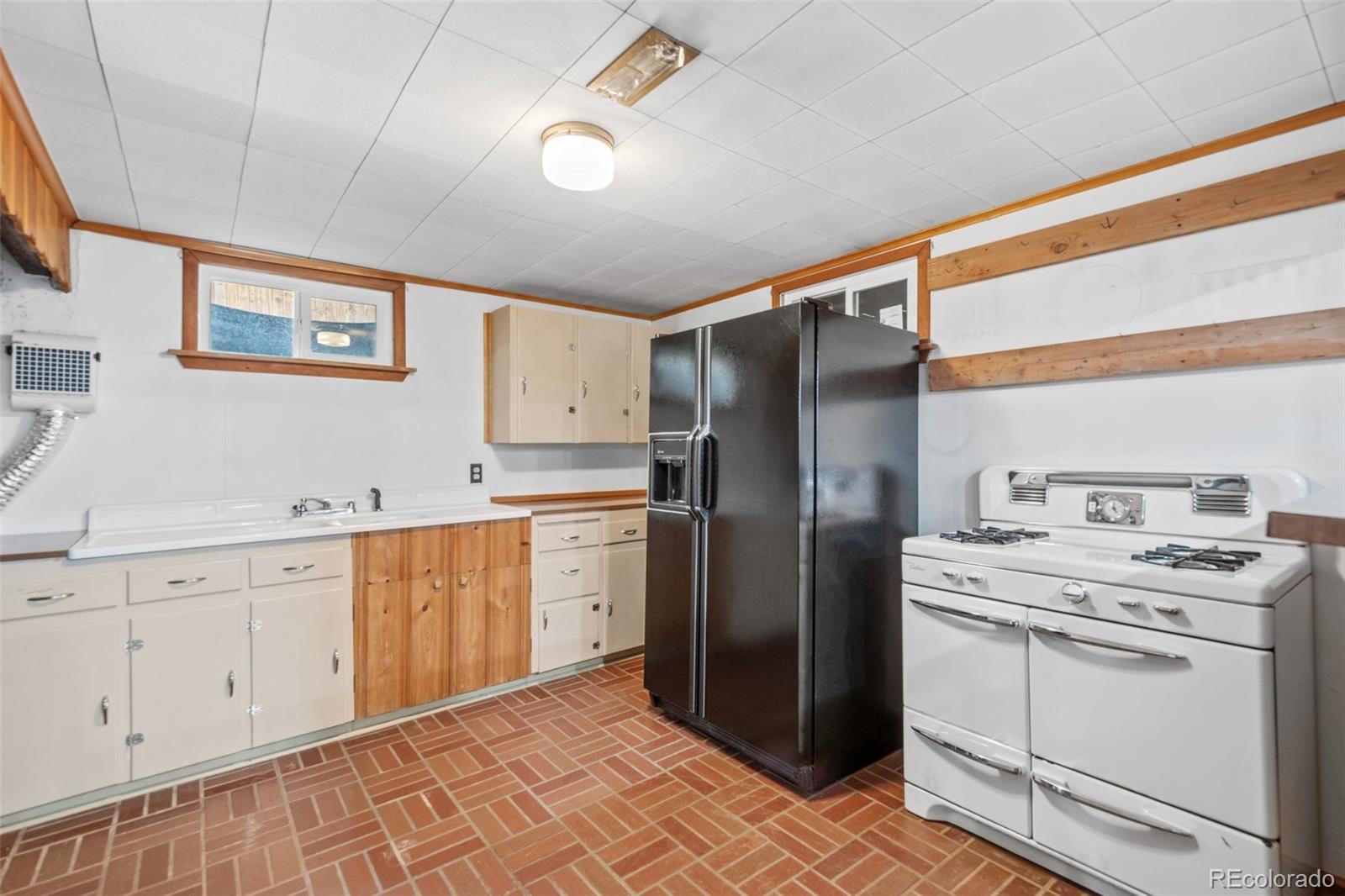 MLS Image #27 for 69 e 81st place,denver, Colorado