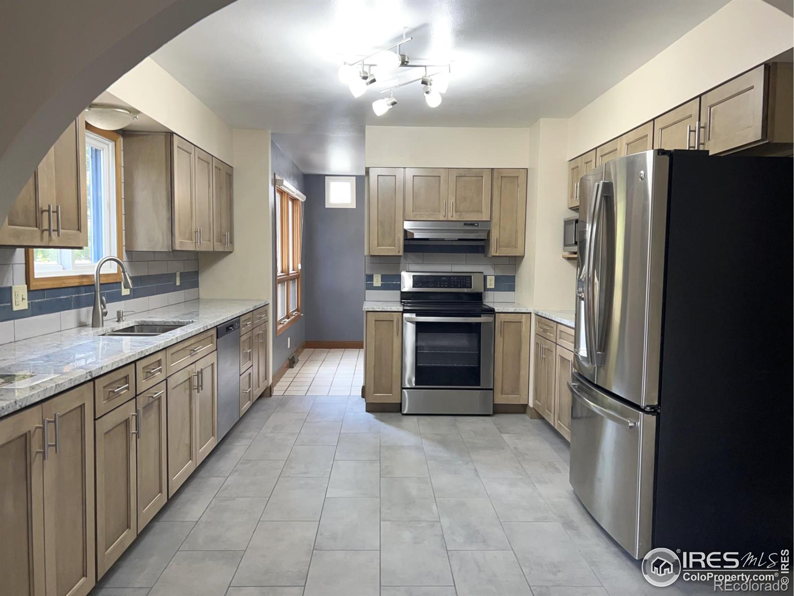 MLS Image #3 for 2820  eagle drive,fort collins, Colorado