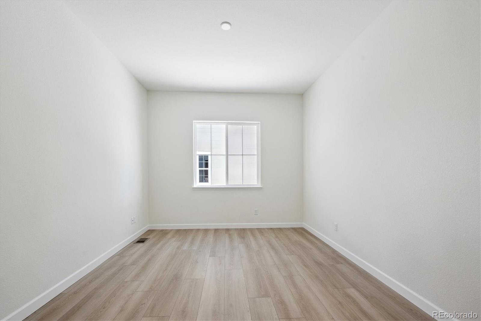 MLS Image #3 for 1305  alyssa drive,timnath, Colorado