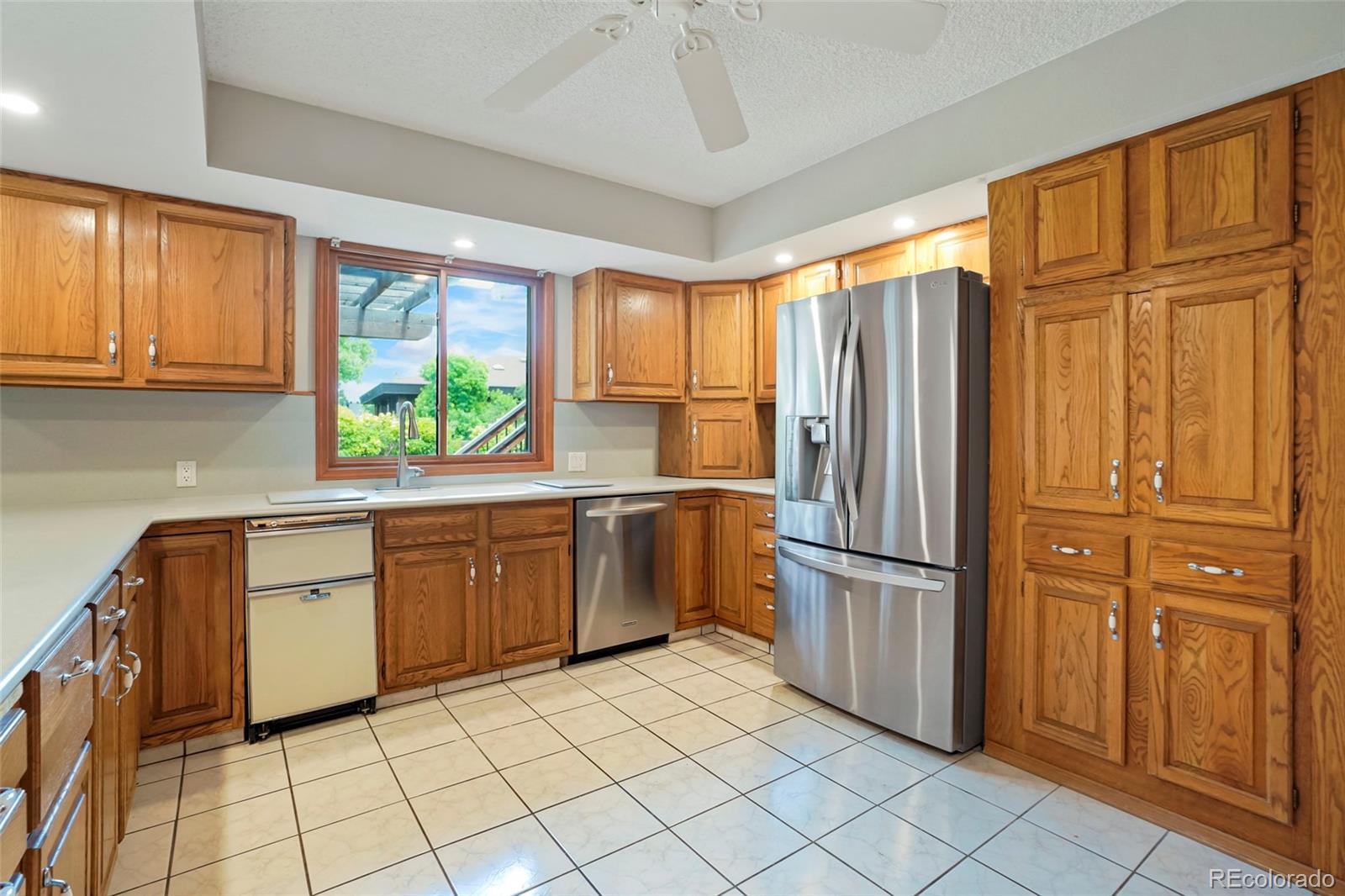 MLS Image #10 for 12315 w 54th drive,arvada, Colorado
