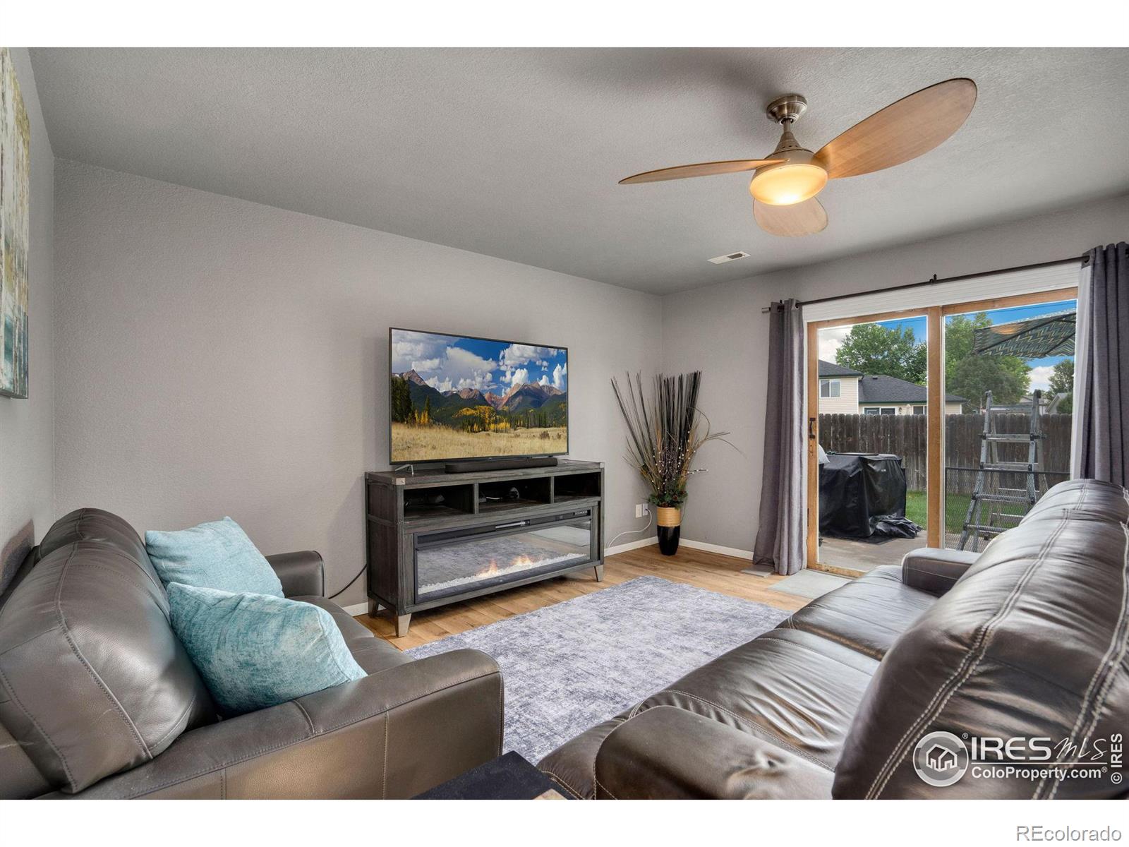 MLS Image #18 for 209  valley court,windsor, Colorado