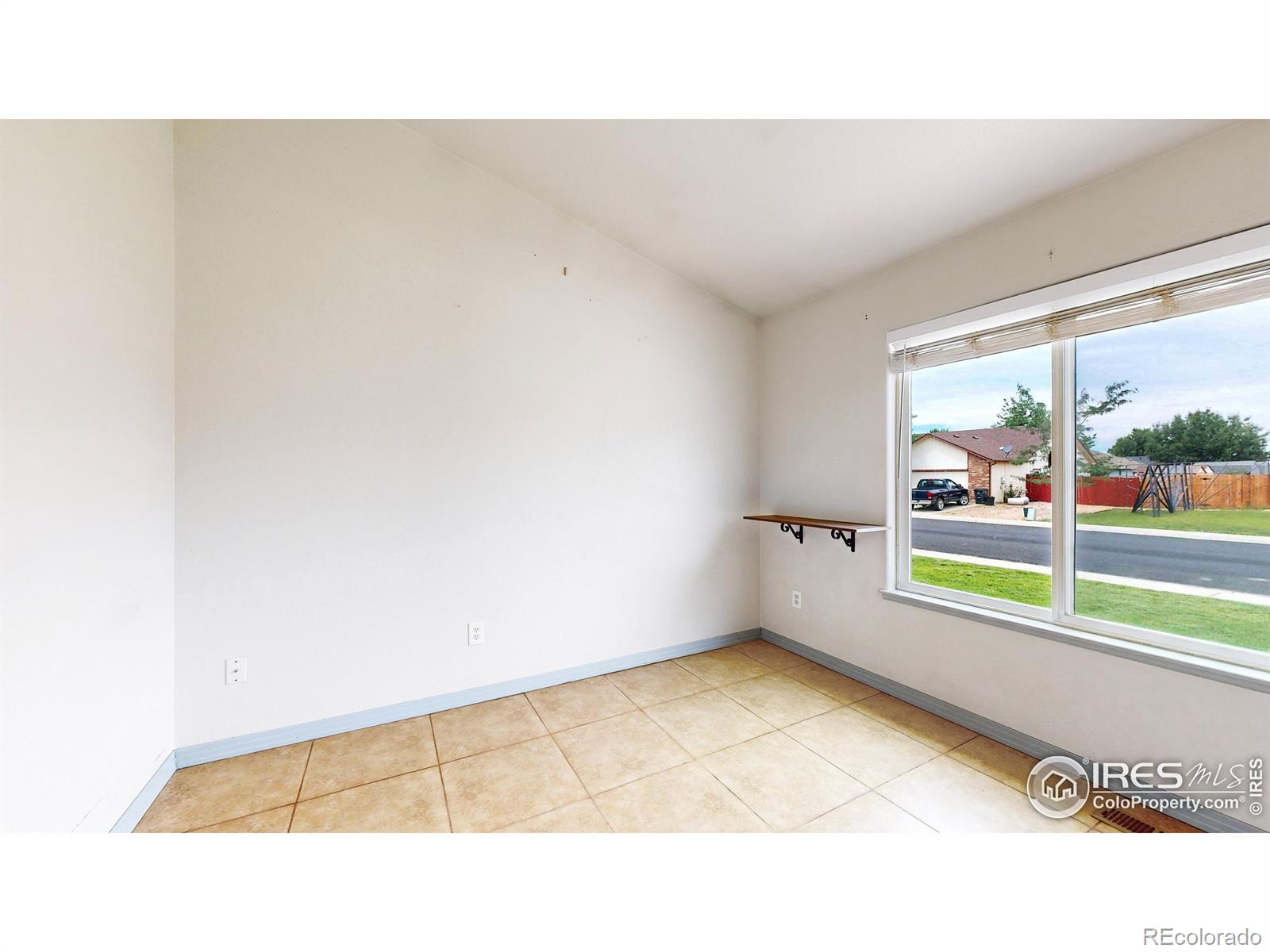 MLS Image #7 for 103  plowshare lane,platteville, Colorado