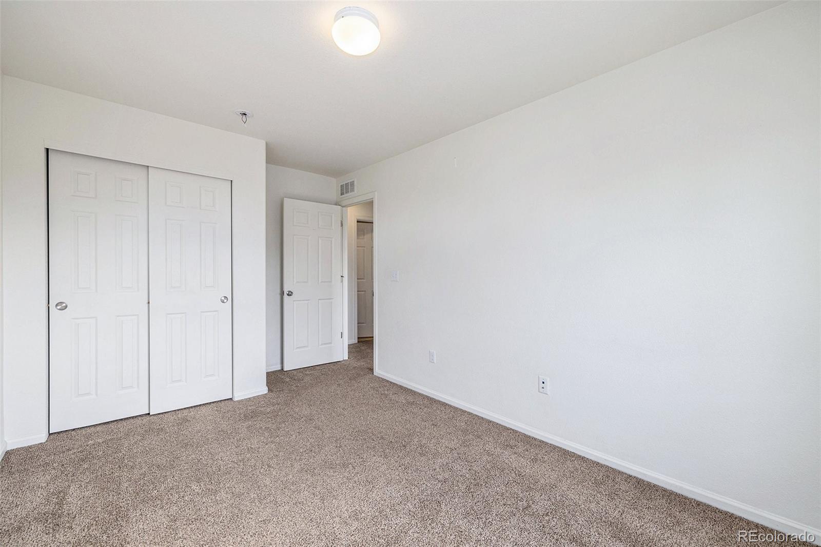 MLS Image #13 for 4912  cathay street,denver, Colorado