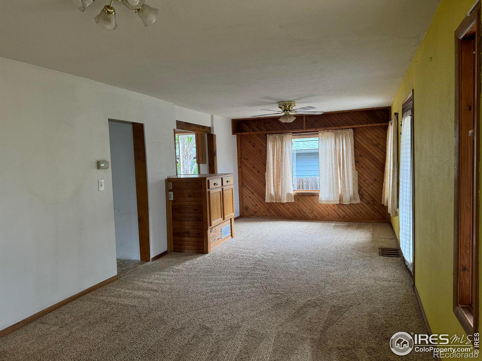 MLS Image #7 for 1328 n jefferson avenue,loveland, Colorado