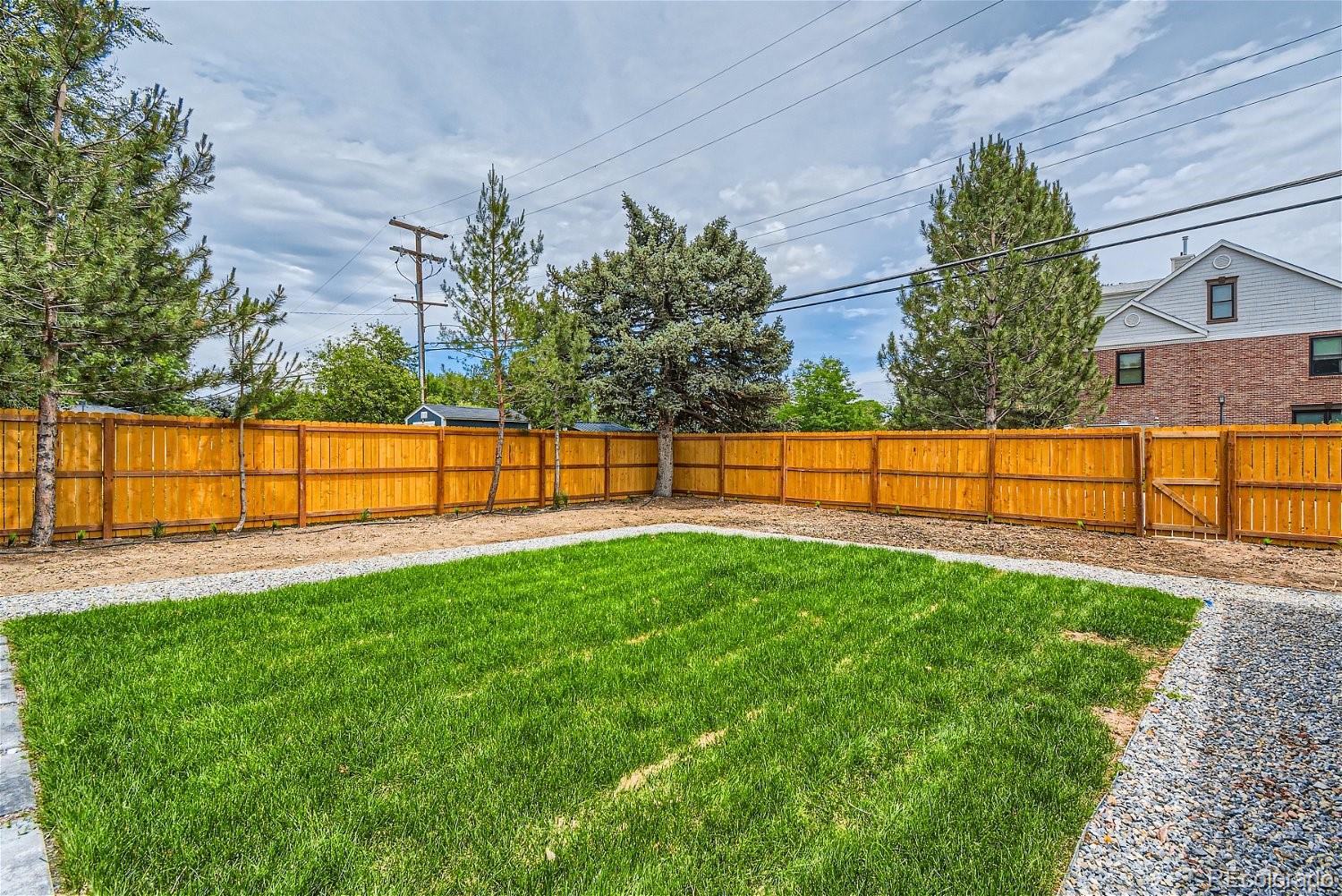 MLS Image #23 for 960  holly street,denver, Colorado