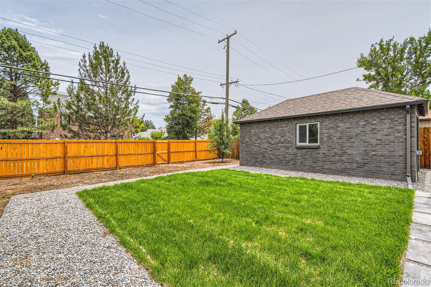 MLS Image #24 for 960  holly street,denver, Colorado