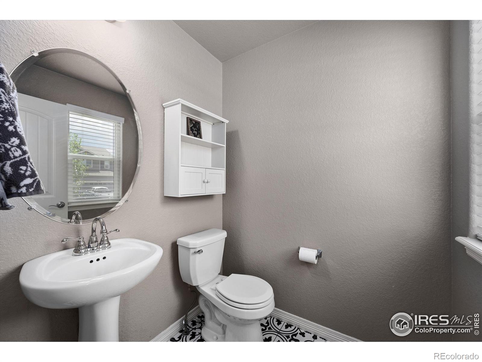 MLS Image #9 for 5647  osbourne drive,windsor, Colorado