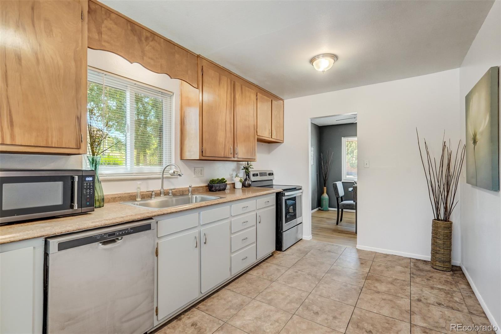 MLS Image #13 for 244 s circle drive,colorado springs, Colorado