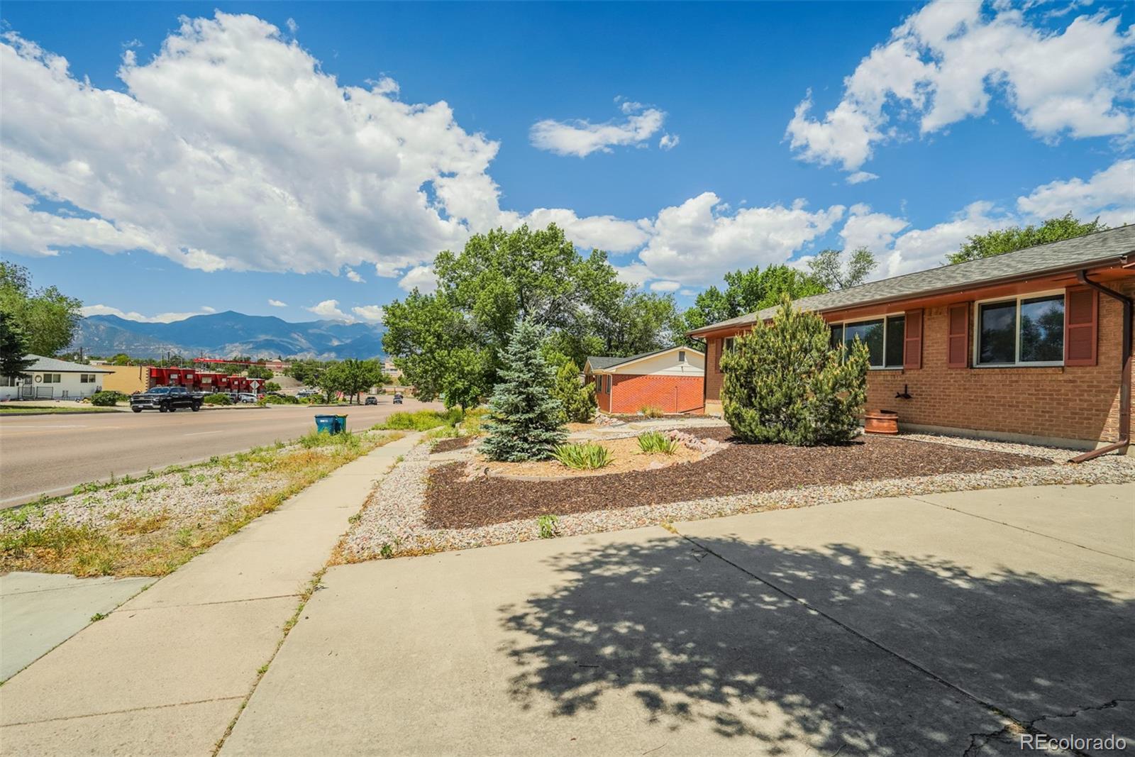 MLS Image #3 for 244 s circle drive,colorado springs, Colorado