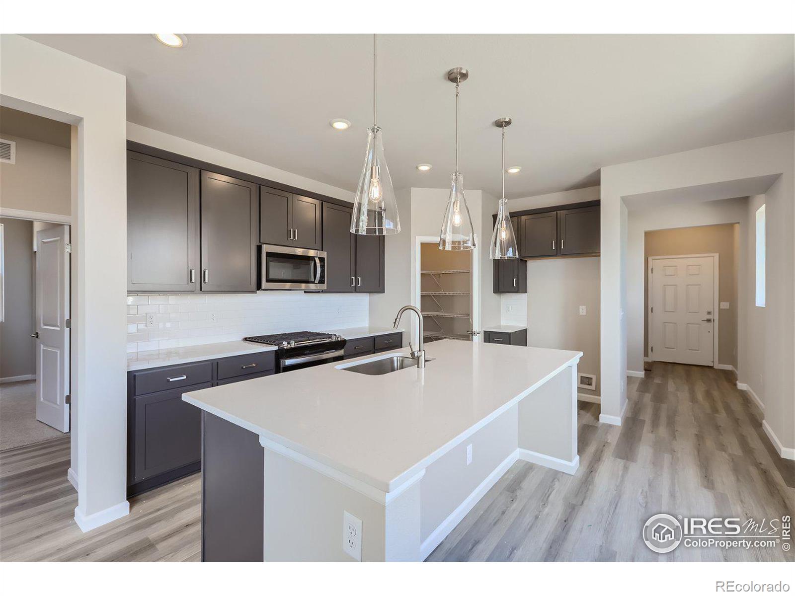 MLS Image #14 for 2901  hidden brook place,longmont, Colorado