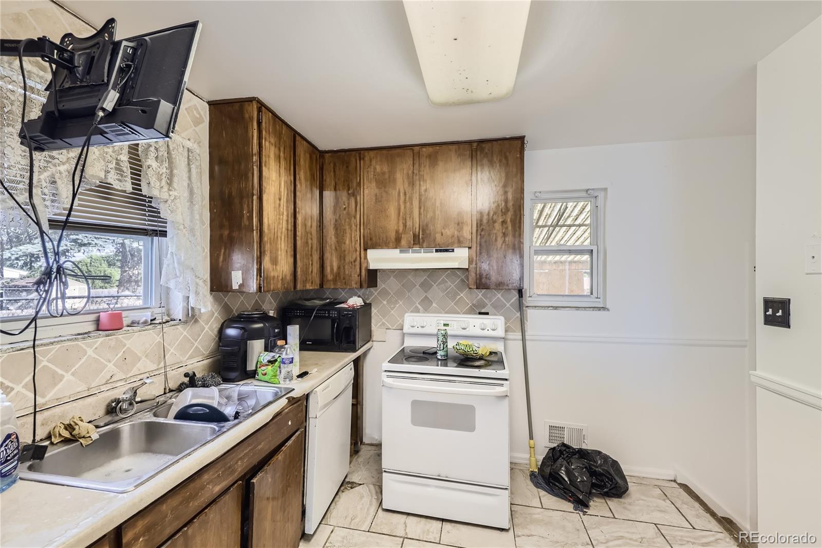 MLS Image #2 for 1460 e 112th place,northglenn, Colorado