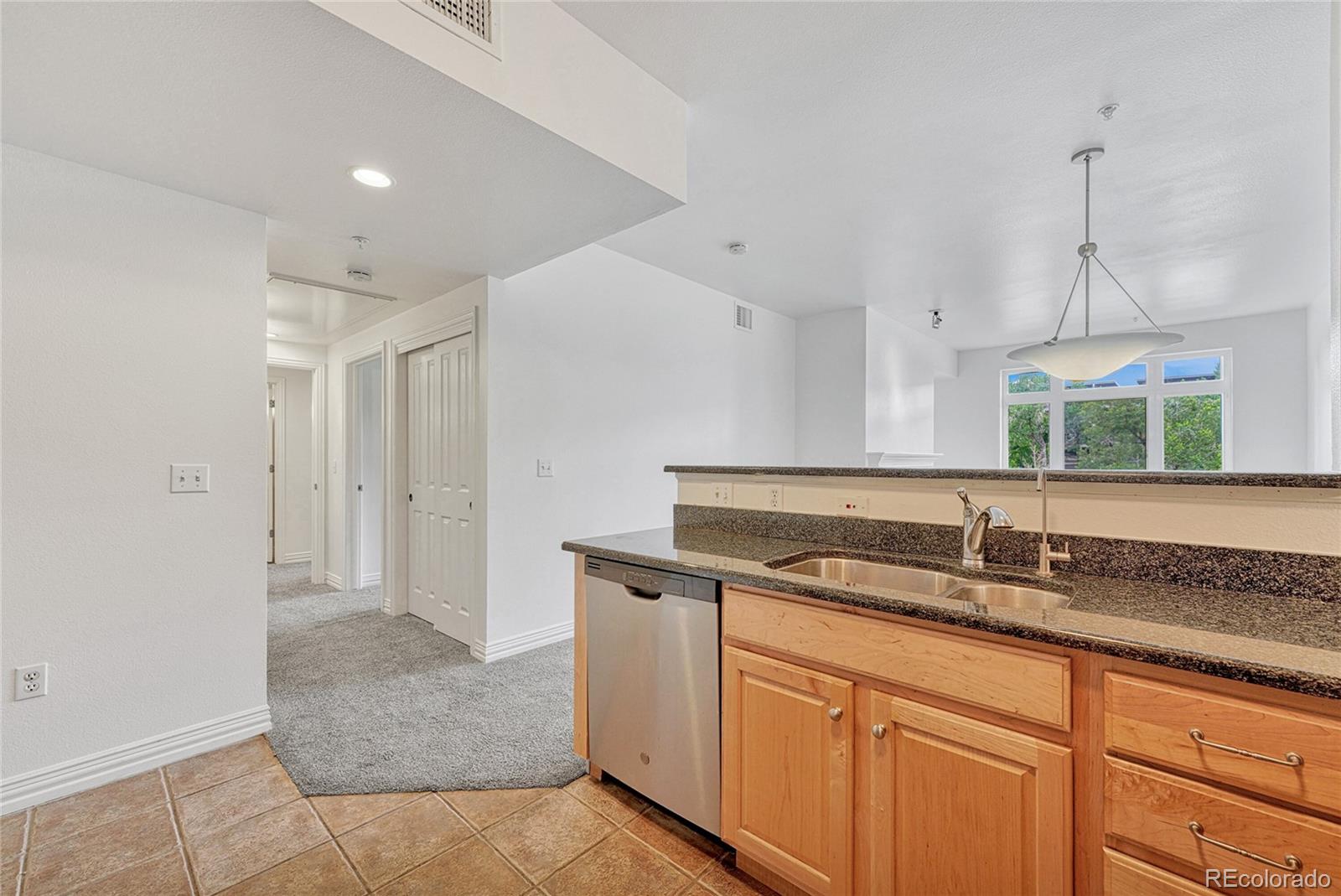 MLS Image #10 for 2700 e cherry creek south drive,denver, Colorado