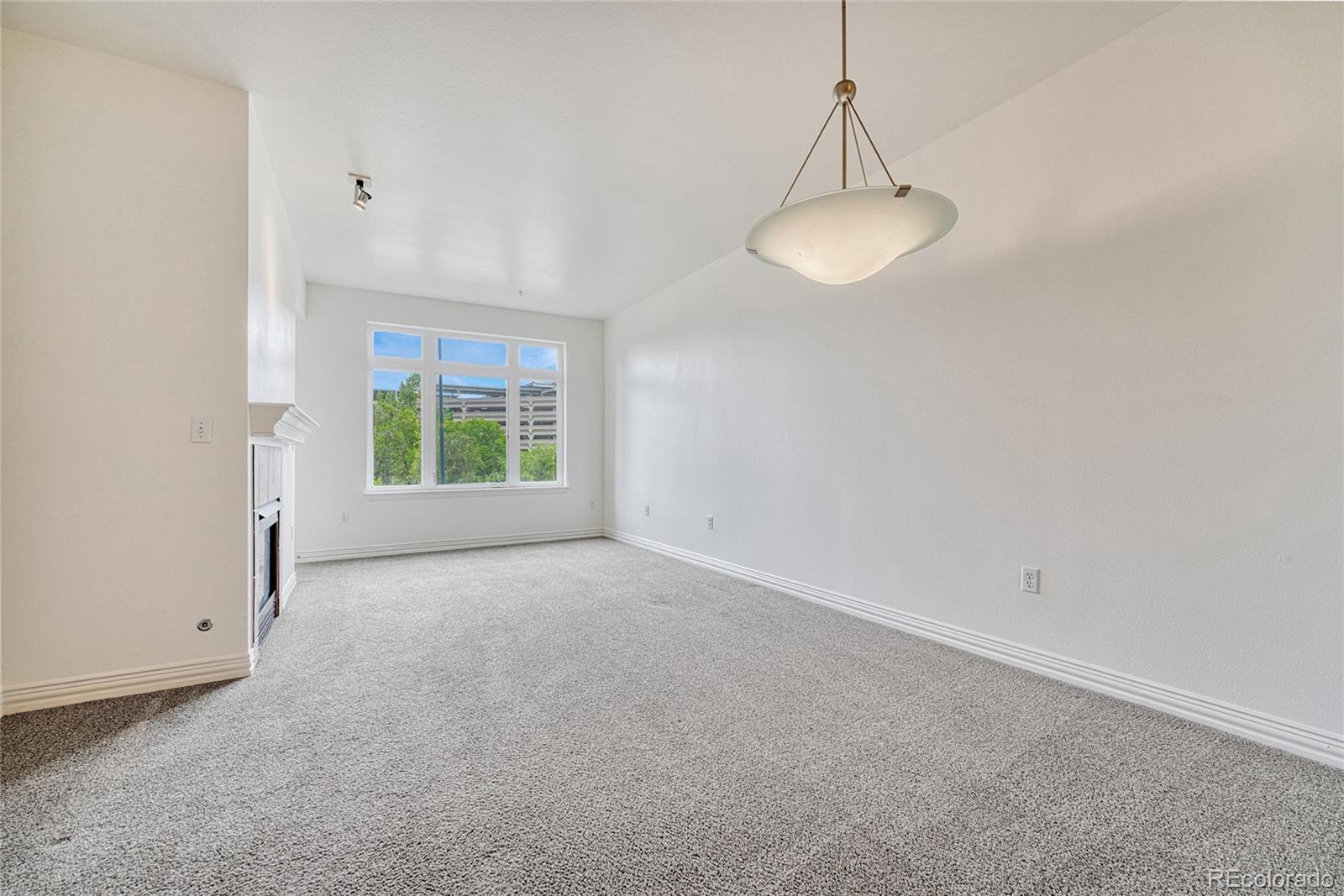 MLS Image #4 for 2700 e cherry creek south drive,denver, Colorado