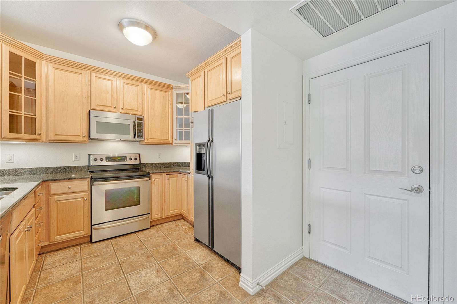 MLS Image #8 for 2700 e cherry creek south drive,denver, Colorado