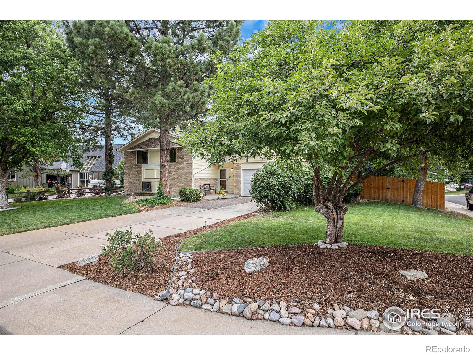 MLS Image #0 for 1575 e jamison place,centennial, Colorado
