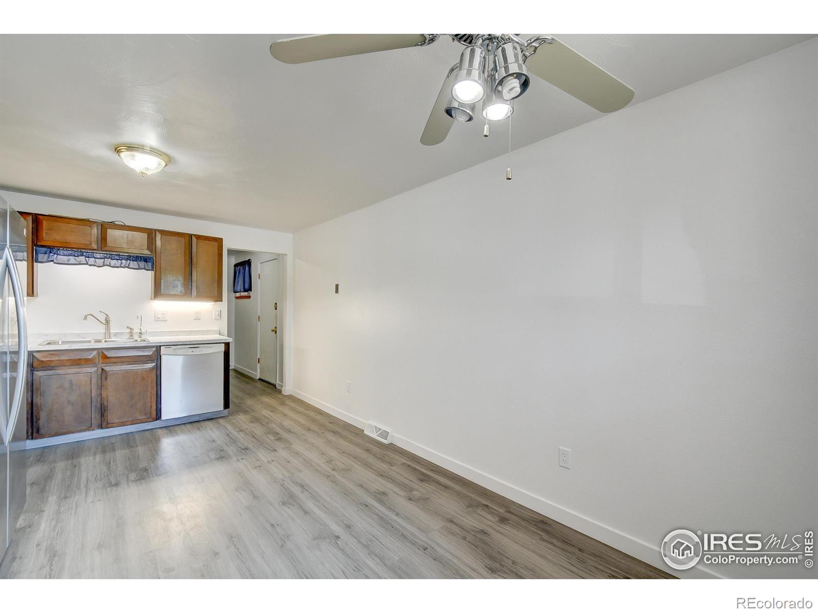 MLS Image #10 for 413  fox street,longmont, Colorado