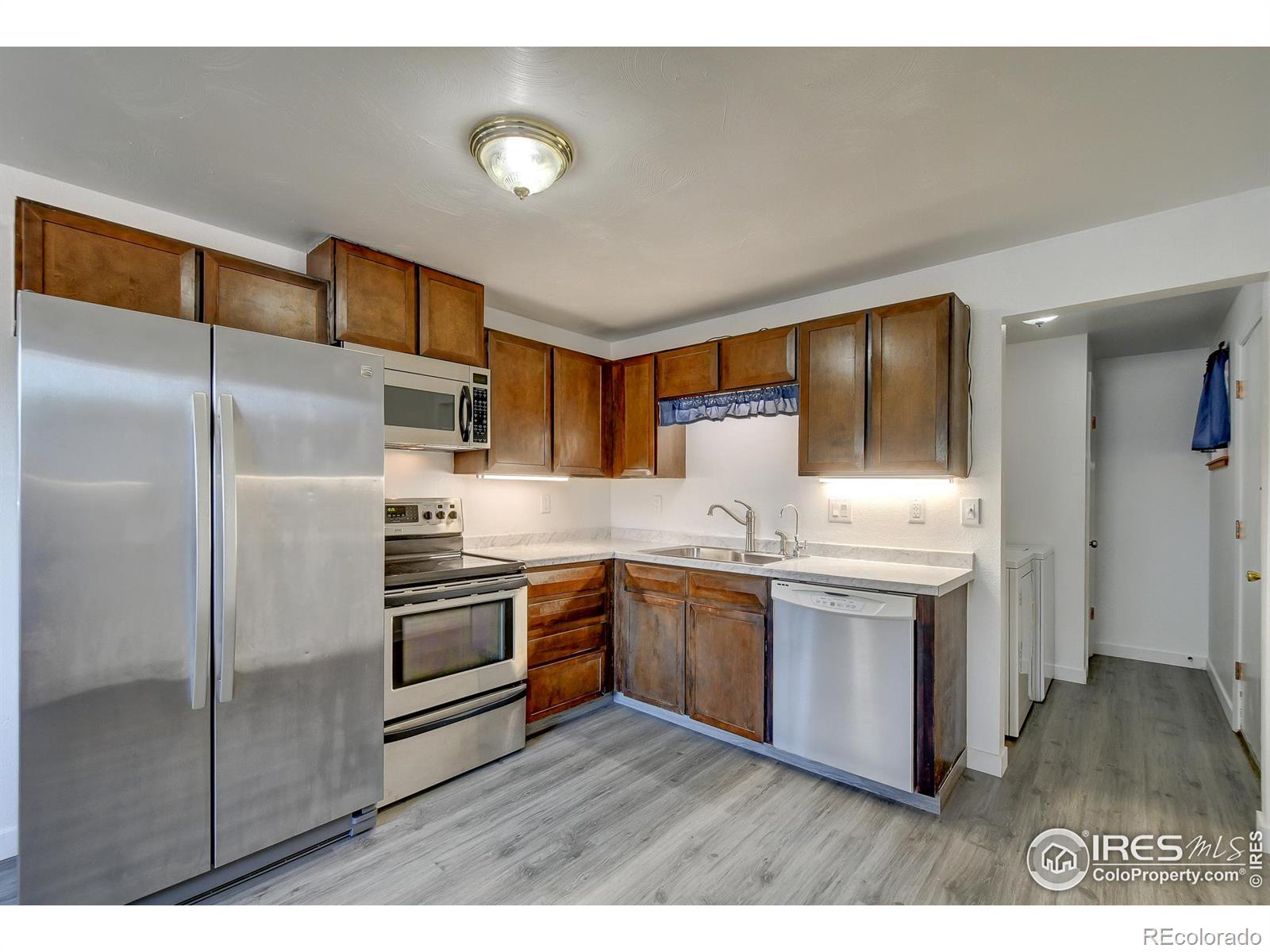 MLS Image #9 for 413  fox street,longmont, Colorado