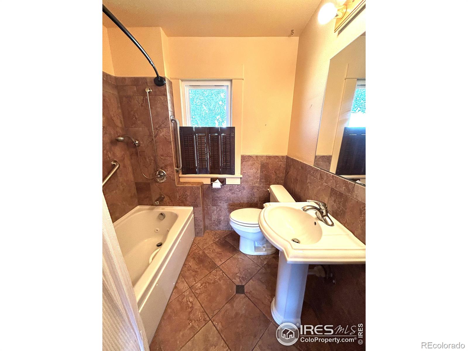 MLS Image #11 for 15387  co rd 16 ,fort morgan, Colorado