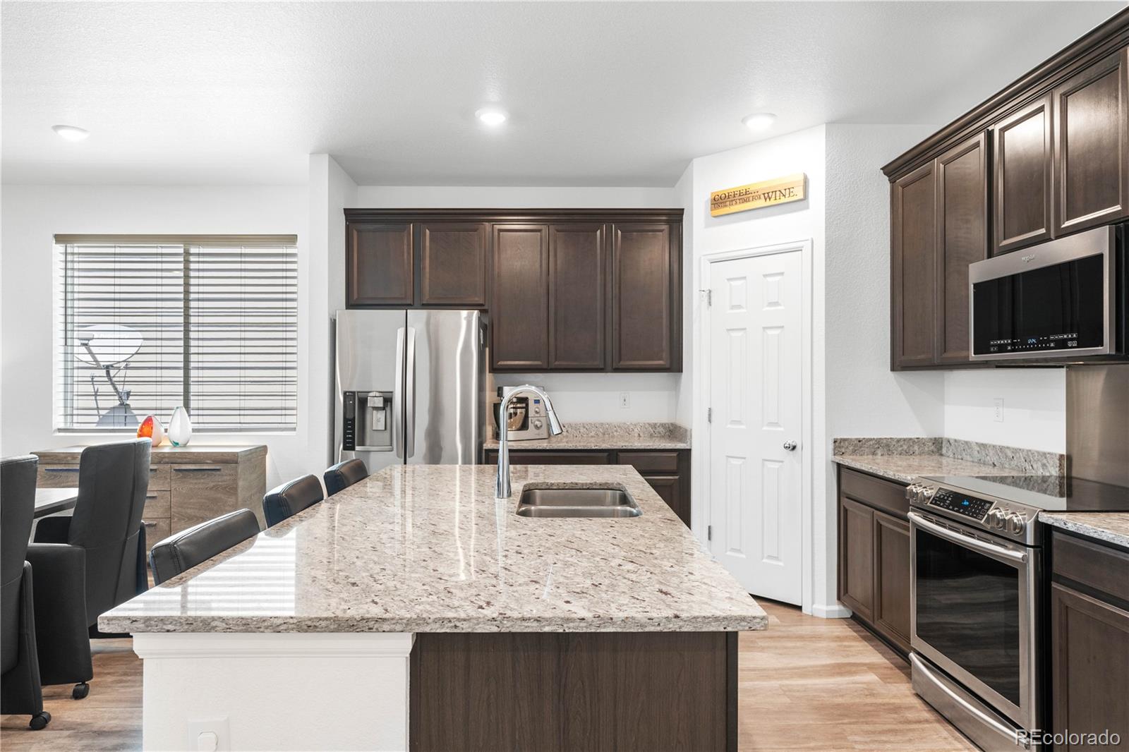 MLS Image #10 for 419 s olathe street,aurora, Colorado