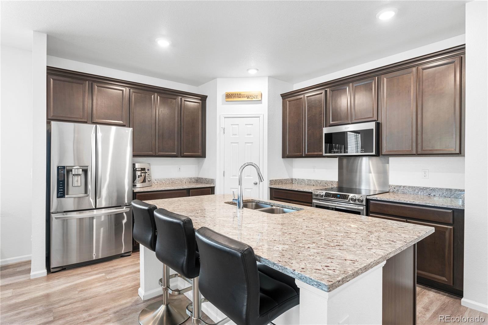 MLS Image #4 for 419 s olathe street,aurora, Colorado