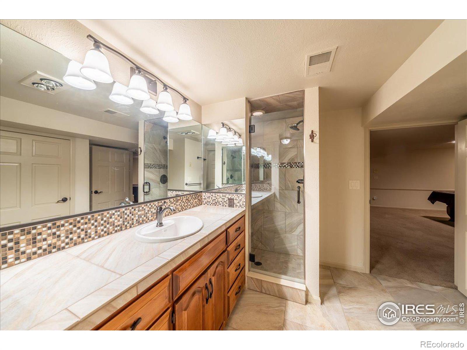 MLS Image #13 for 3404  bent drive,loveland, Colorado