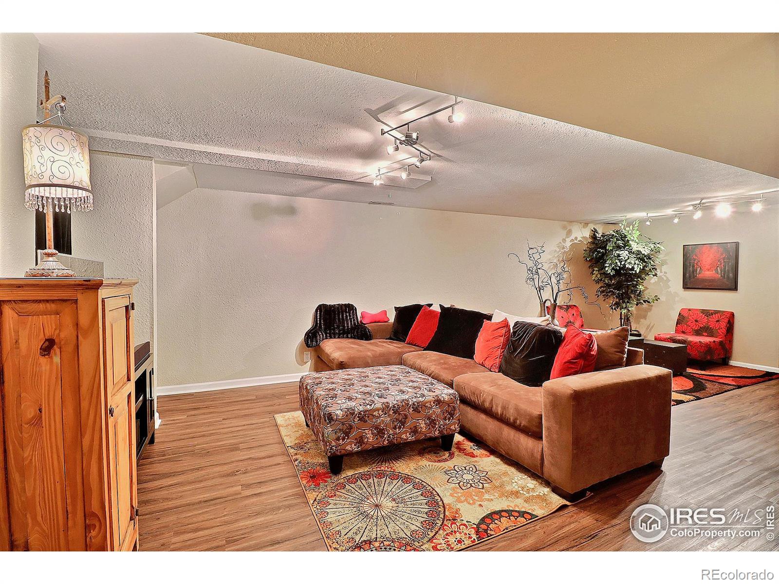 MLS Image #30 for 1975  28th avenue,greeley, Colorado