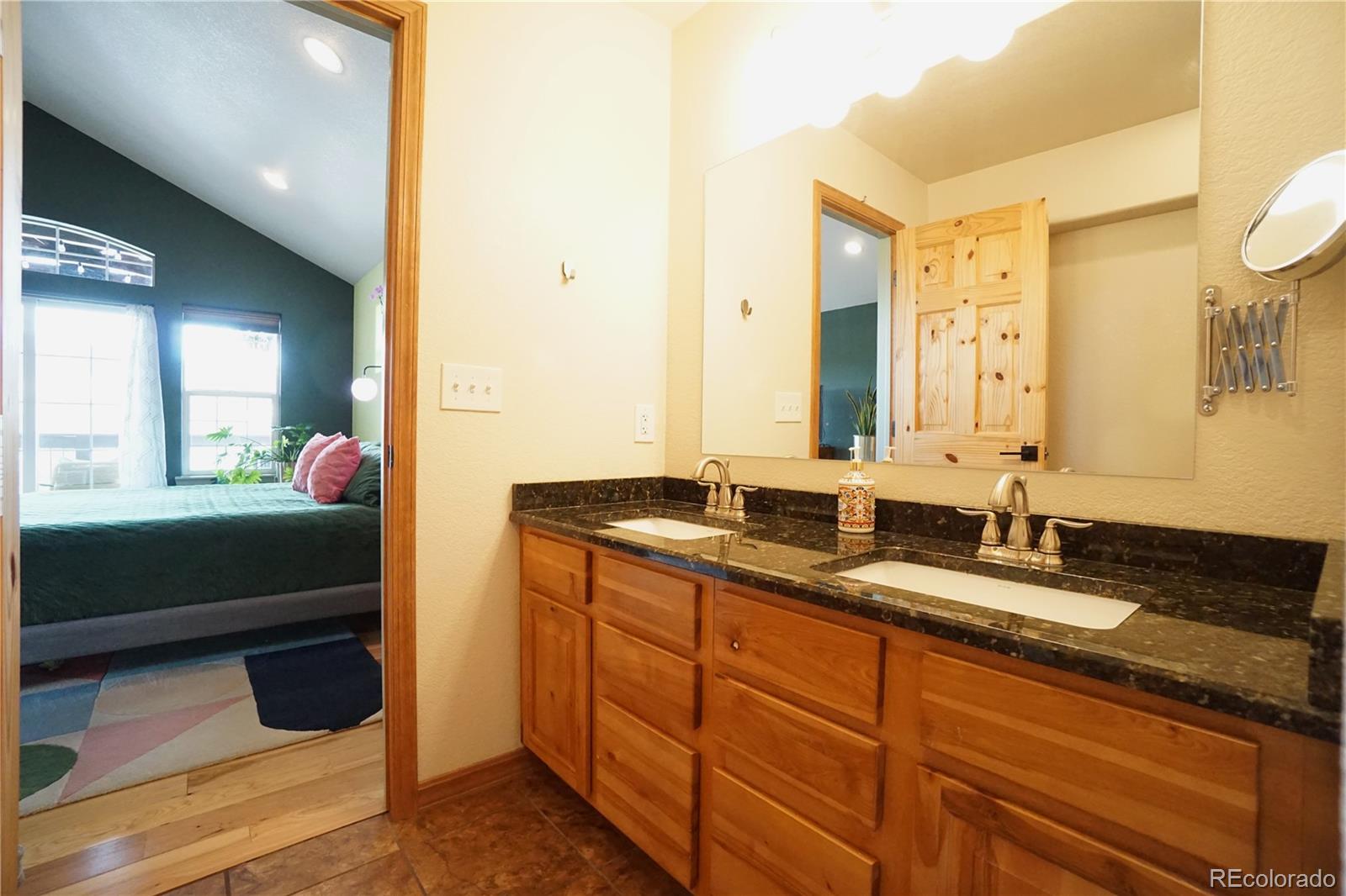 MLS Image #16 for 321  santa fe place,manitou springs, Colorado