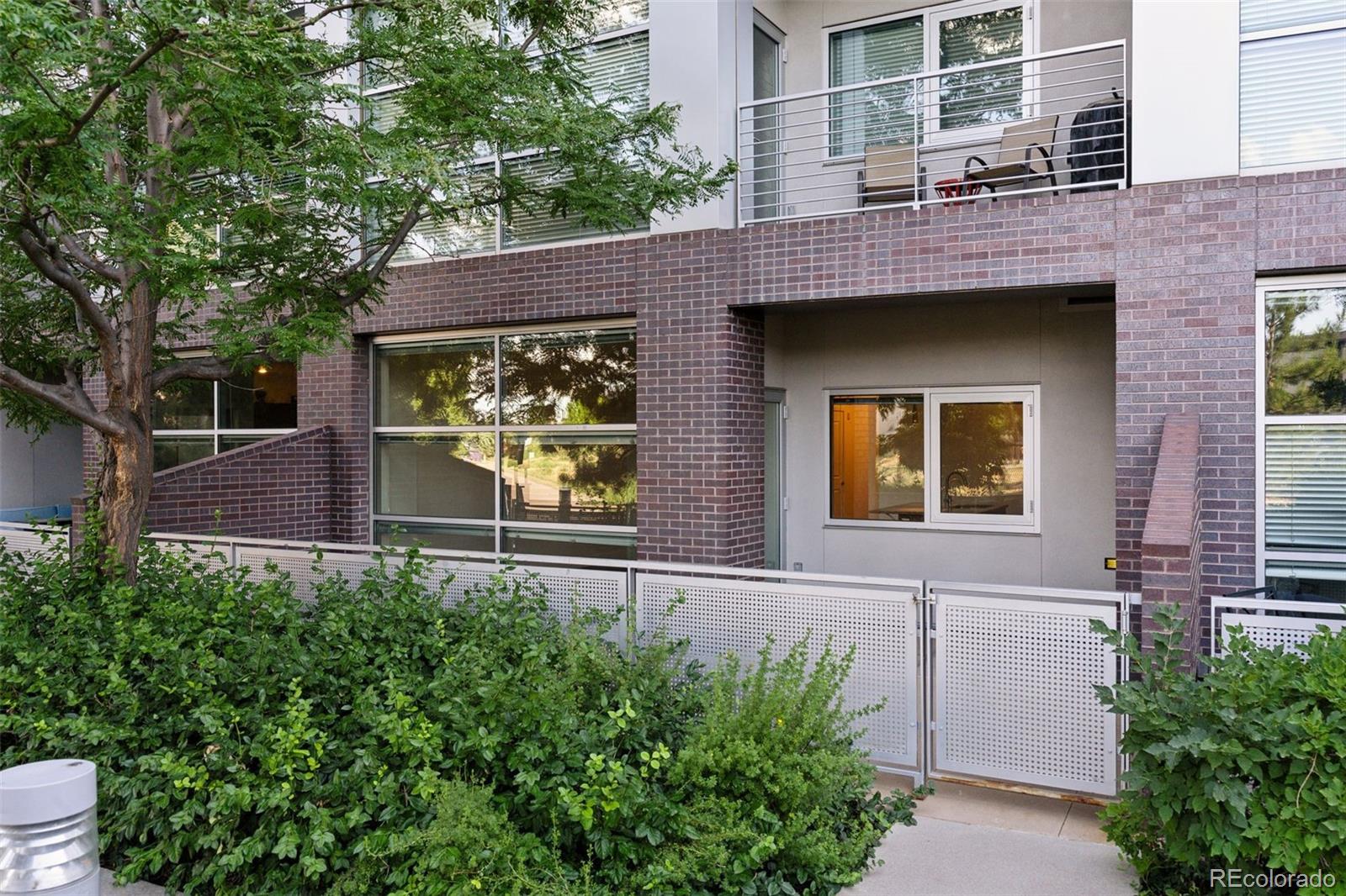 MLS Image #17 for 2958  syracuse street 106,denver, Colorado