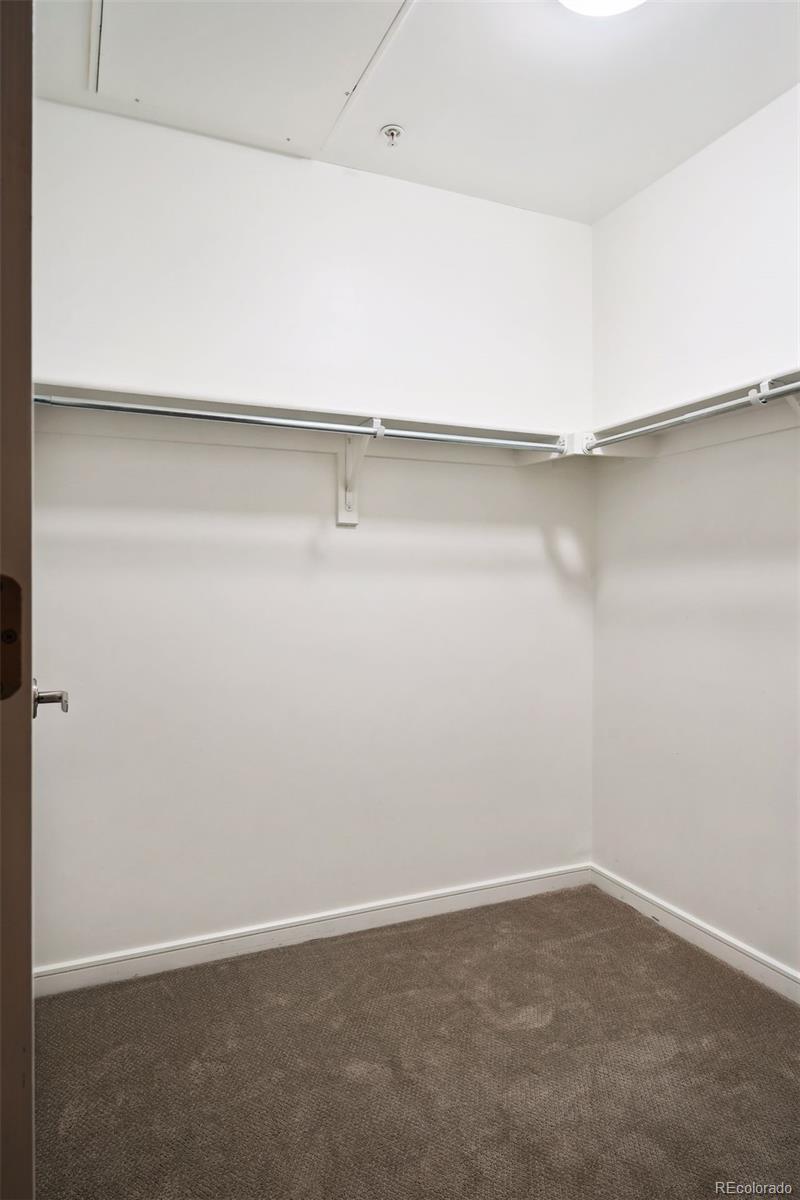 MLS Image #8 for 2958  syracuse street 106,denver, Colorado