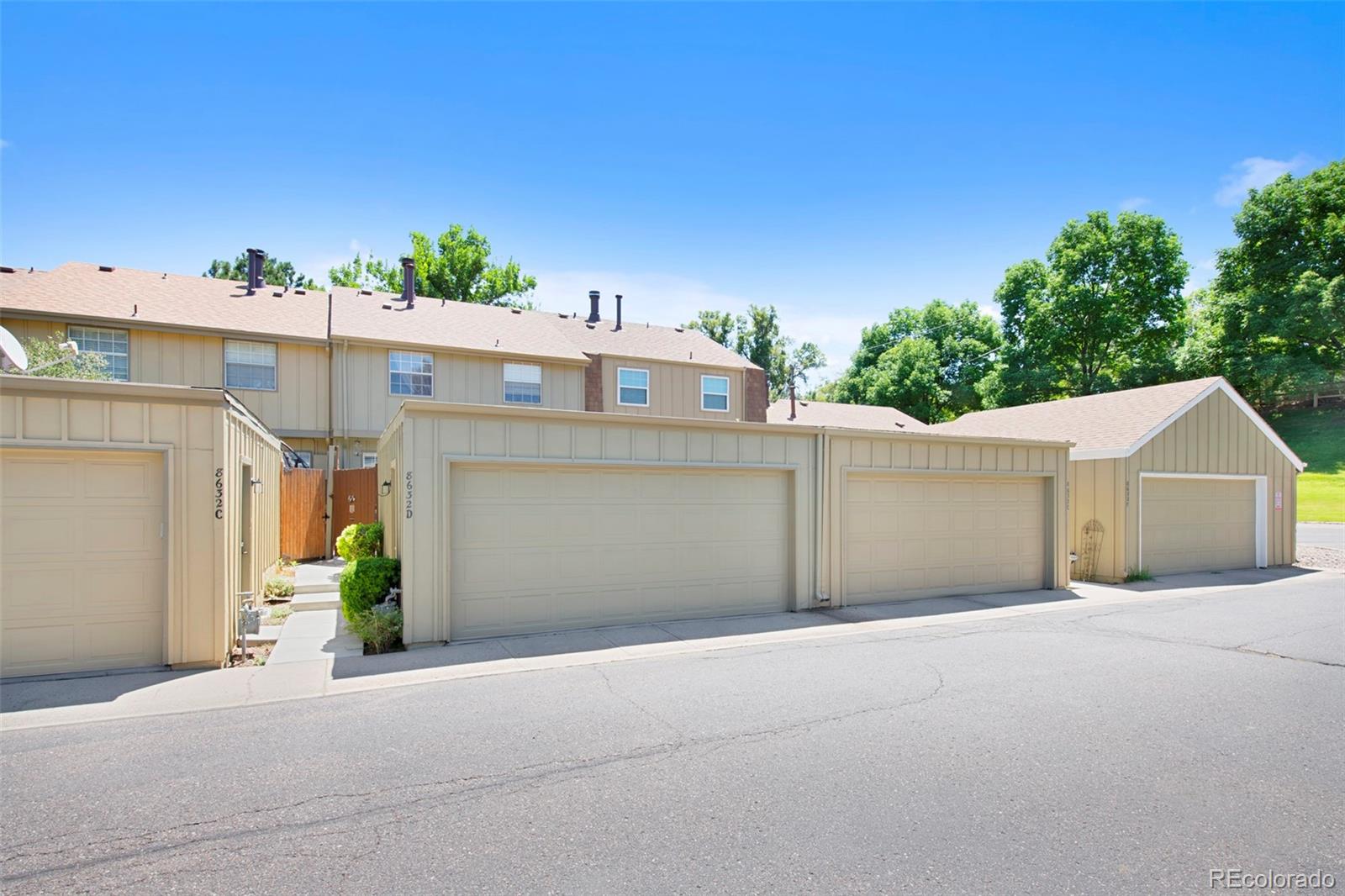 MLS Image #21 for 8632 e amherst drive,denver, Colorado