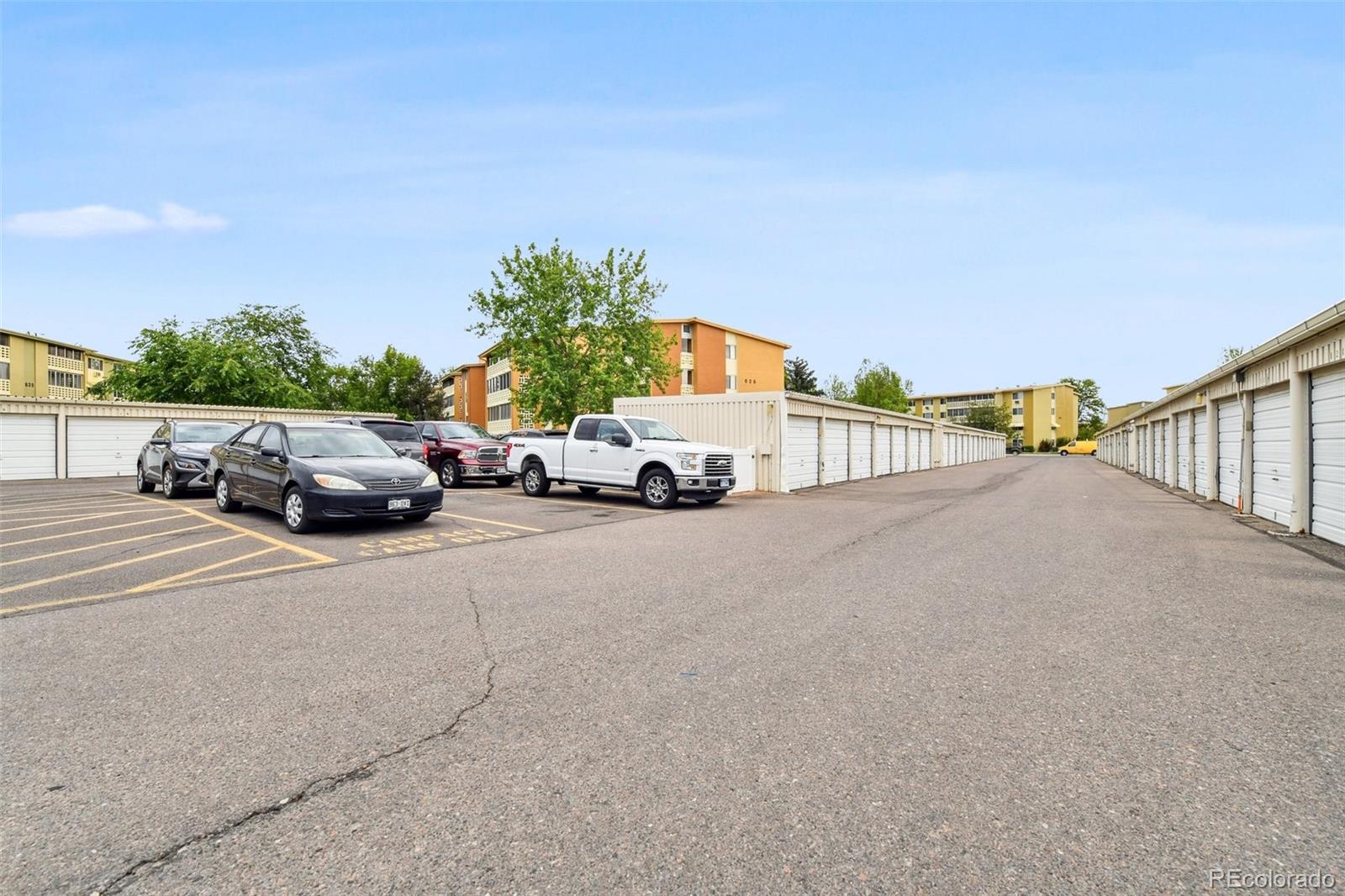 MLS Image #33 for 635 s alton way,denver, Colorado