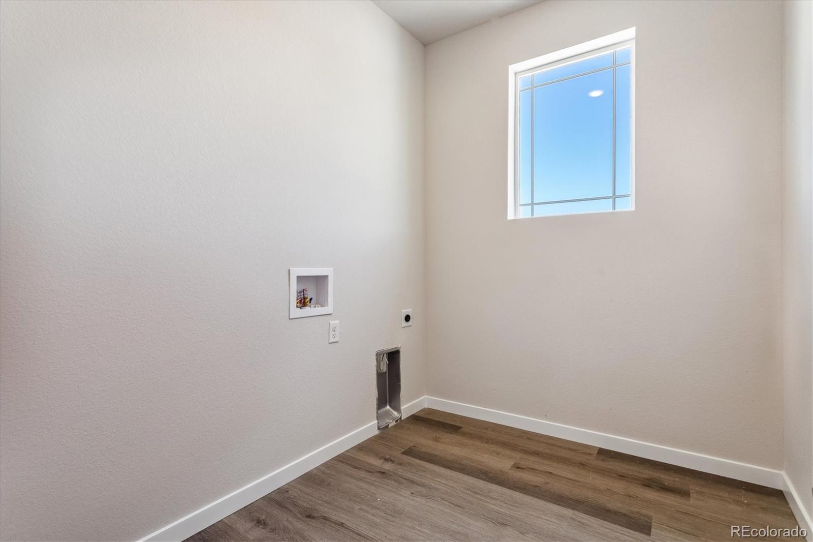 MLS Image #18 for 8394  cokedale drive,littleton, Colorado