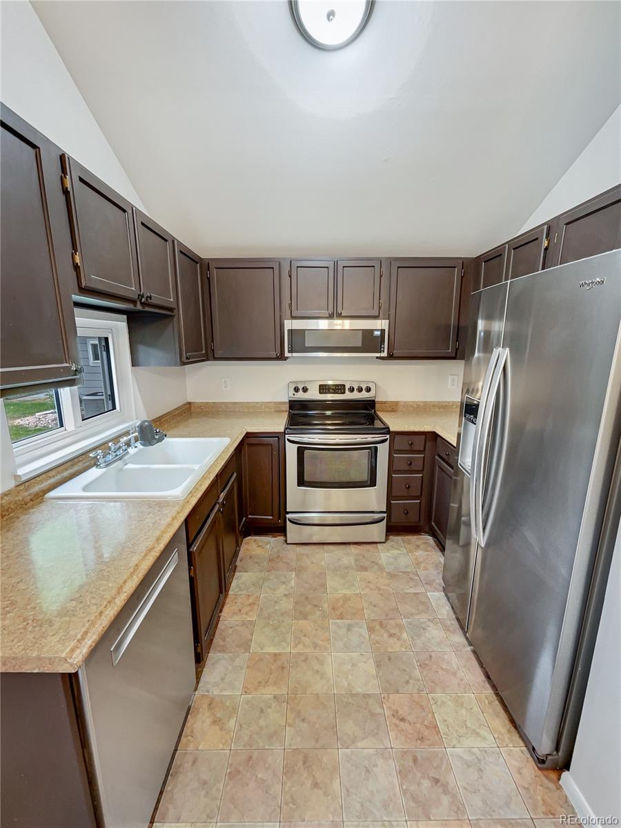 MLS Image #8 for 11953 e cornell circle,aurora, Colorado