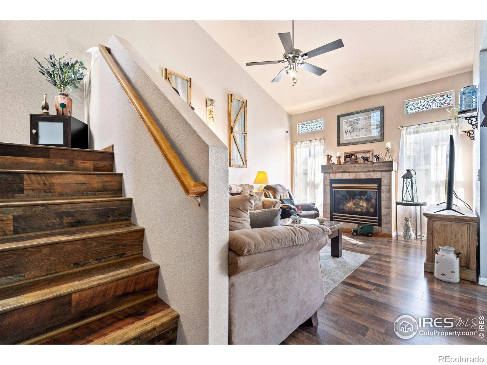 MLS Image #3 for 775  2nd street,windsor, Colorado