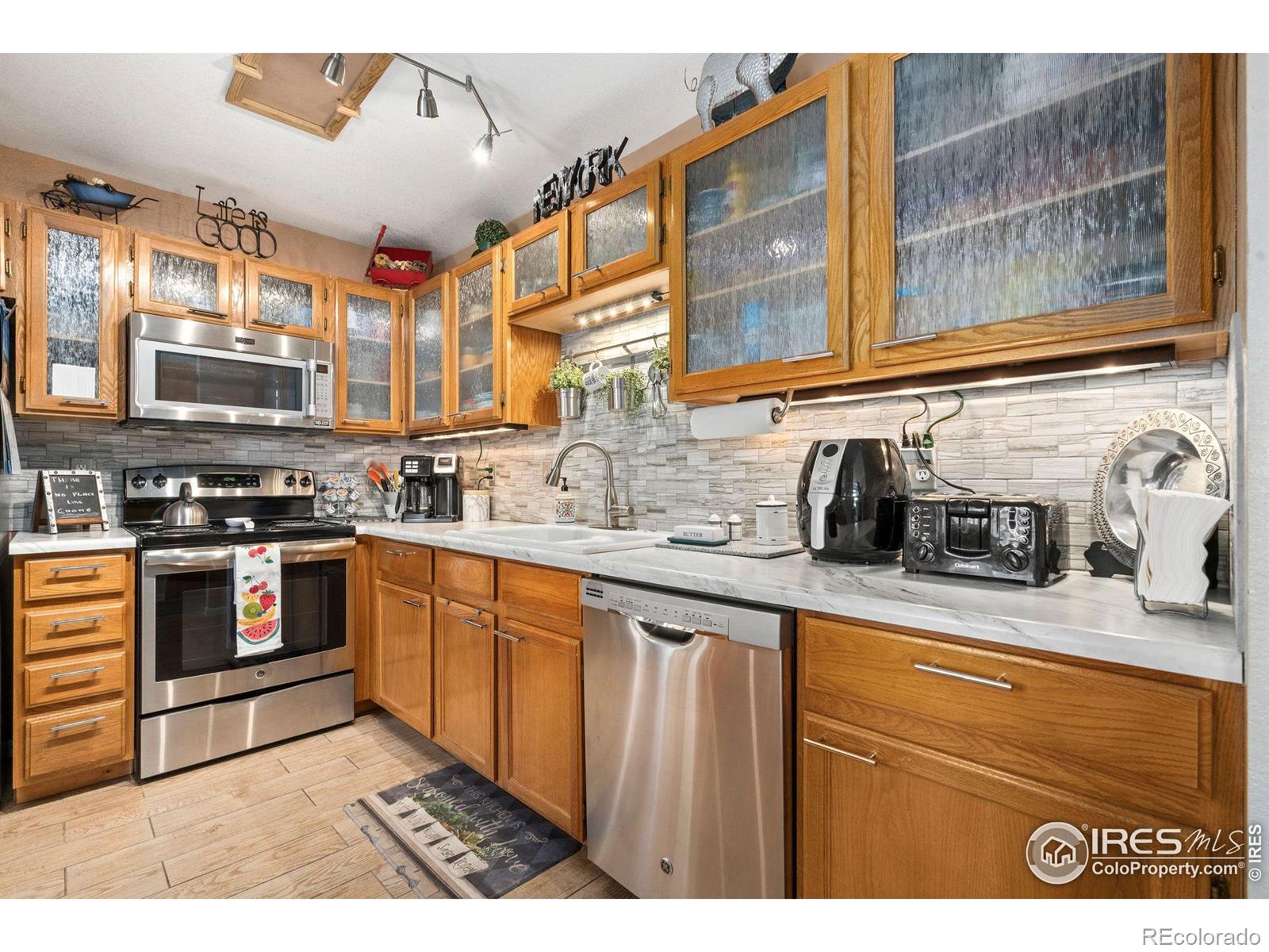 MLS Image #9 for 775  2nd street,windsor, Colorado