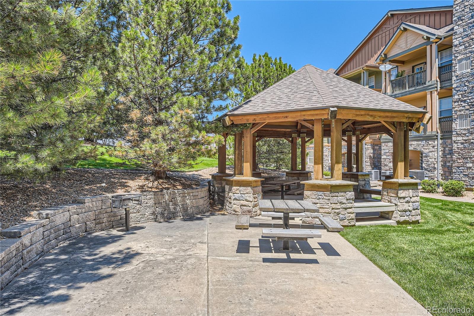 MLS Image #21 for 15540  canyon gulch lane,englewood, Colorado